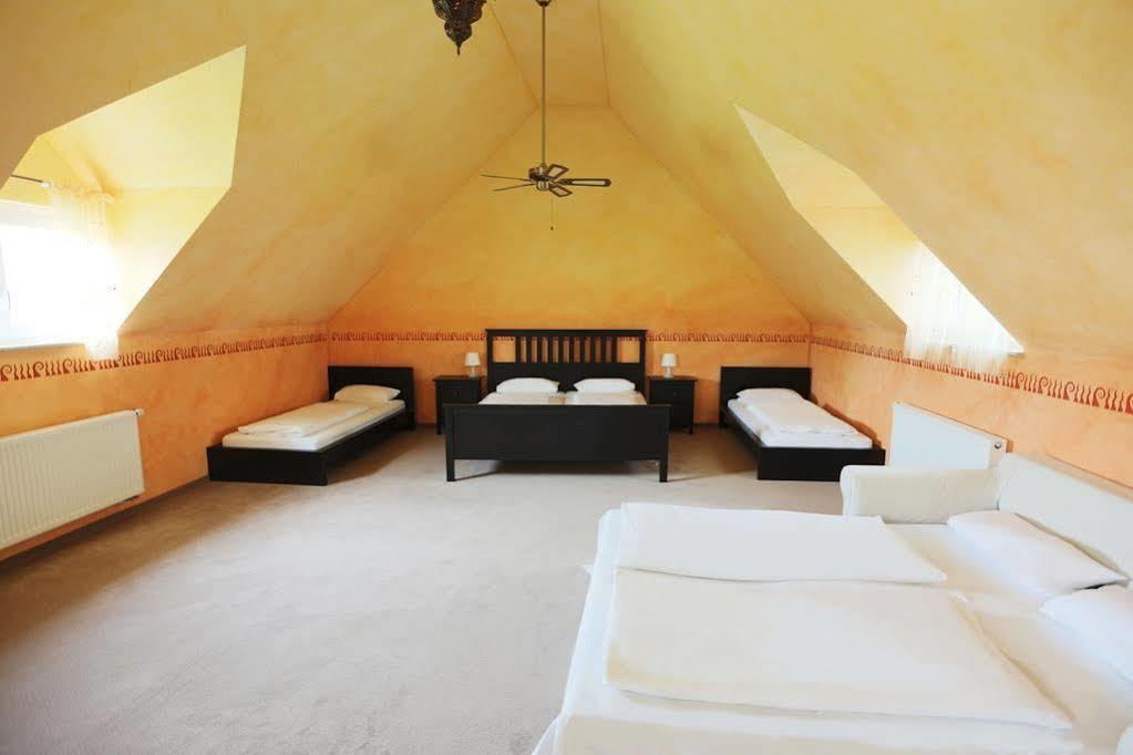 Hotel Am Park Rust Εξωτερικό φωτογραφία